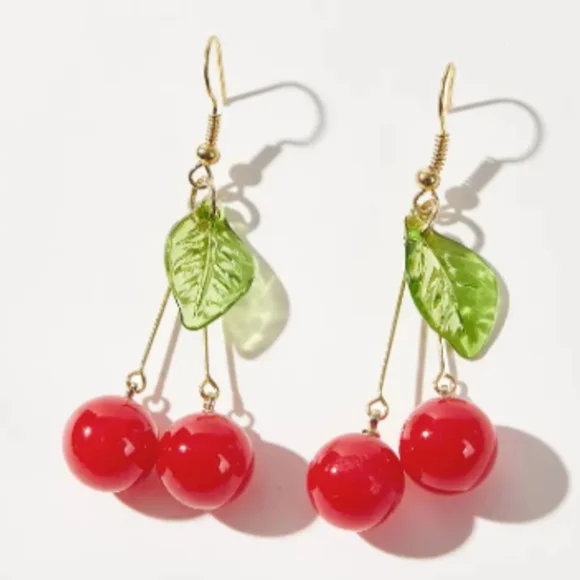 NWOT Cherry Dangle Earrings 🍒🍒Never Worn🍒🍒 - Picture 2 of 2